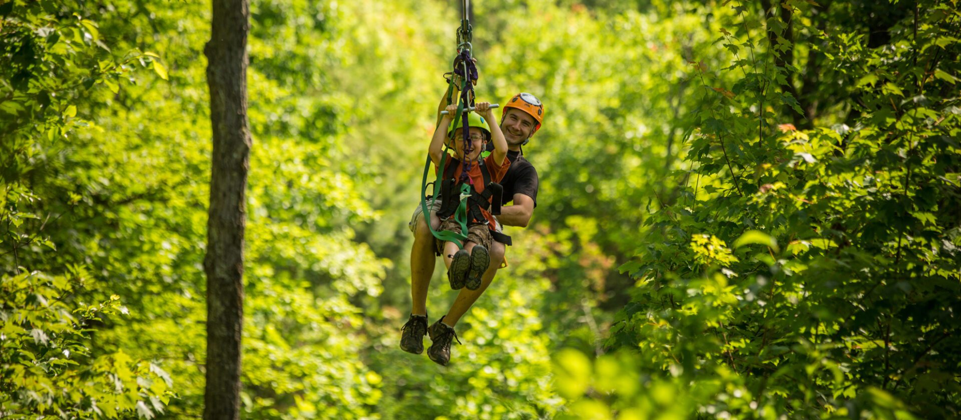 5 Reasons You Should Zipline in the Smoky Mountains on Your Family Vacation