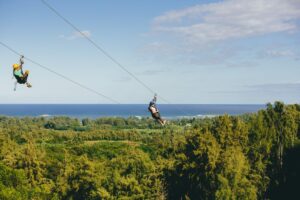 friends ziplining in Oahu