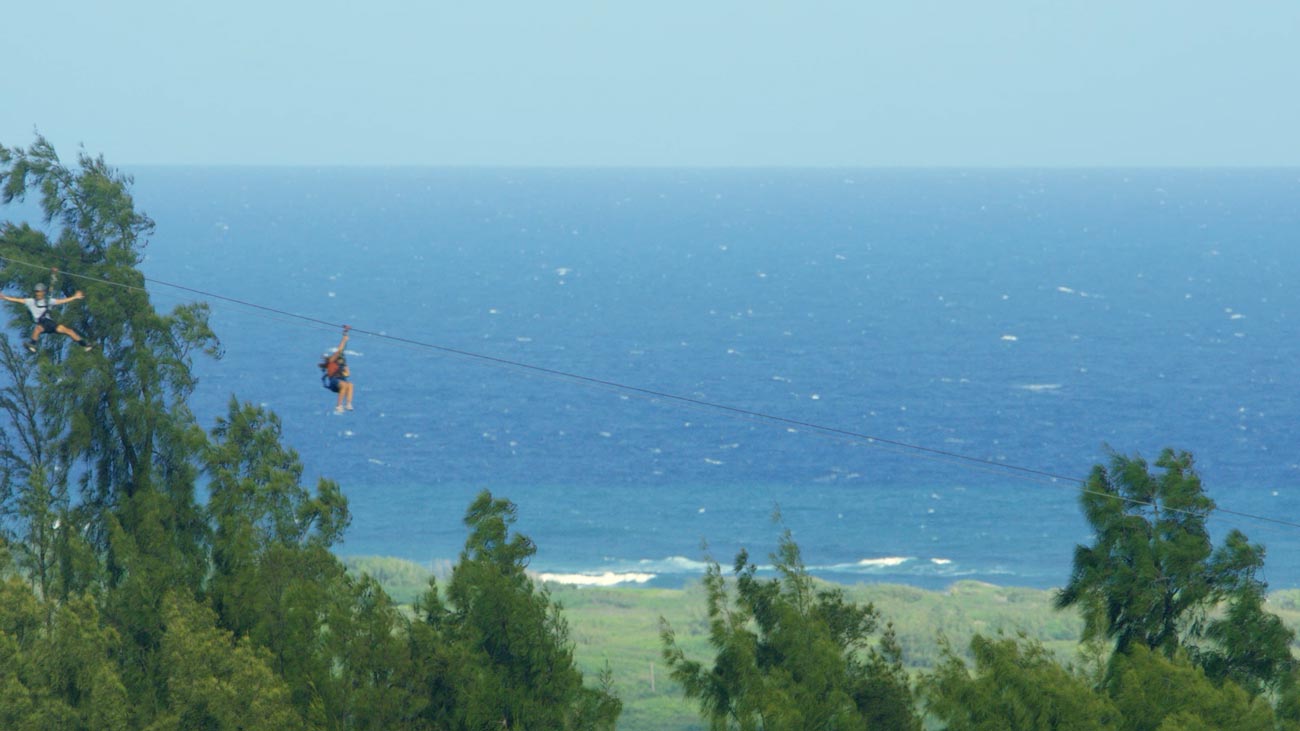 オアフ島ノースショアのジップライン | CLIMB Works Keana Farms